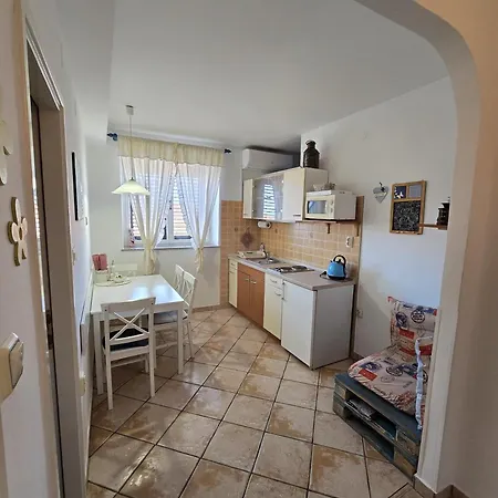 Apartment Ana+3 Sibenik