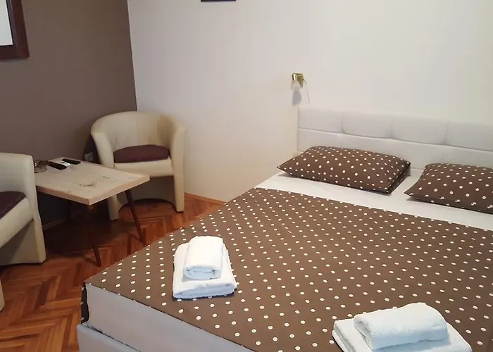 Ana+3 Lejlighed Šibenik