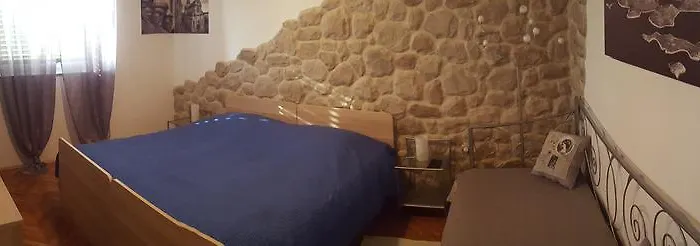 Ana+3 Lejlighed Šibenik